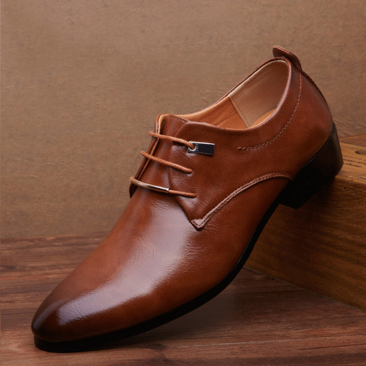 Oswald - Elegant Office Footwear