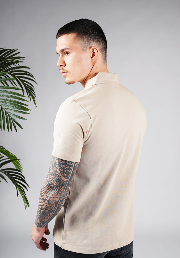 Button Polo – Beige